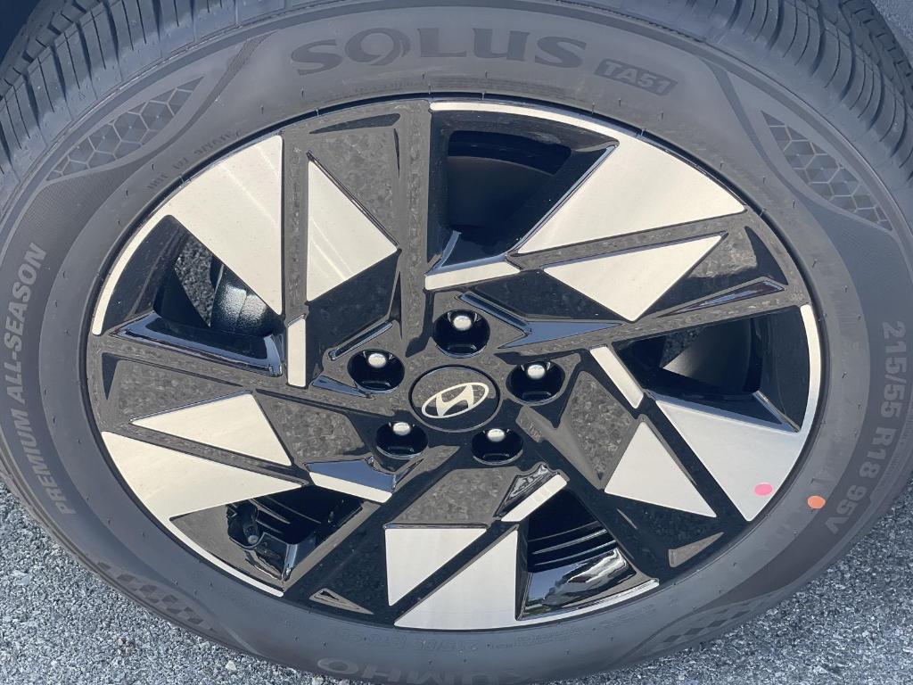 new 2025 Hyundai Kona car, priced at $28,081