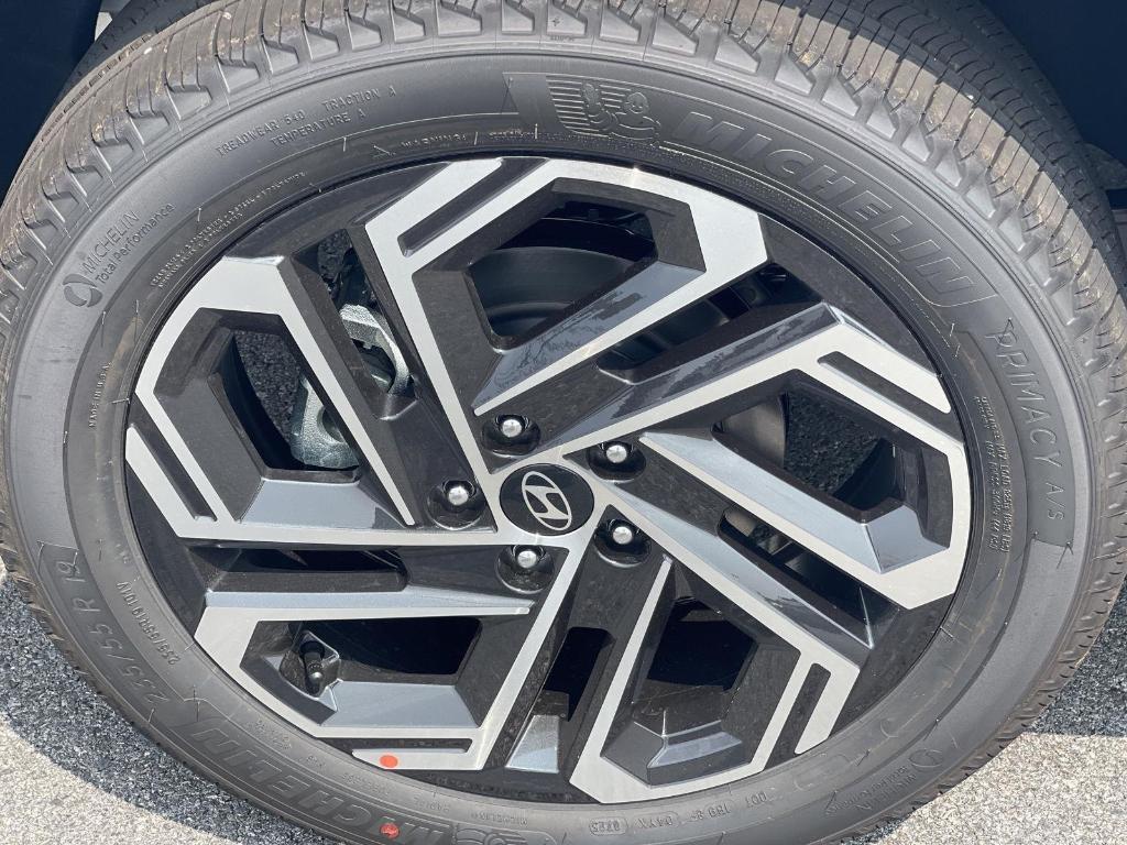 new 2025 Hyundai Tucson car, priced at $41,811