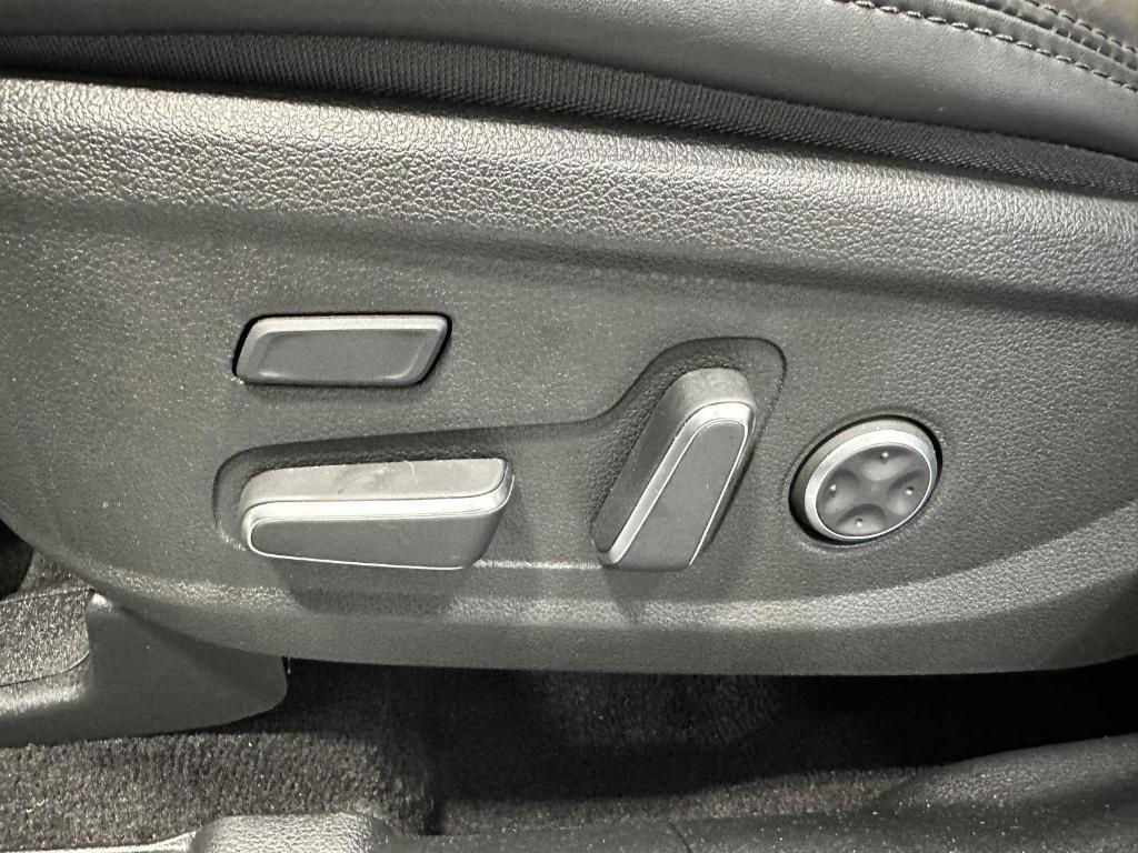 used 2022 Hyundai Santa Fe car, priced at $30,895