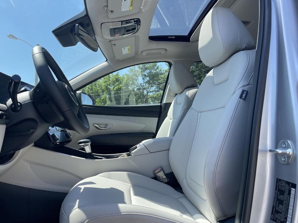 new 2025 Hyundai Tucson car, priced at $35,872
