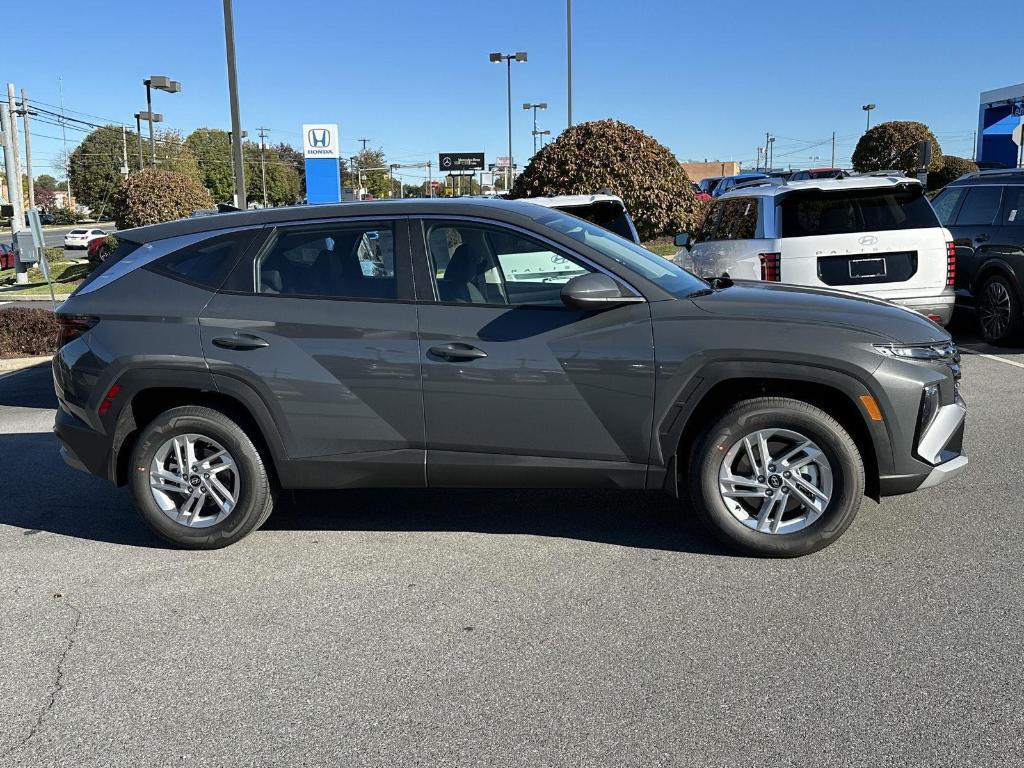 new 2026 Hyundai Tucson car, priced at $32,413