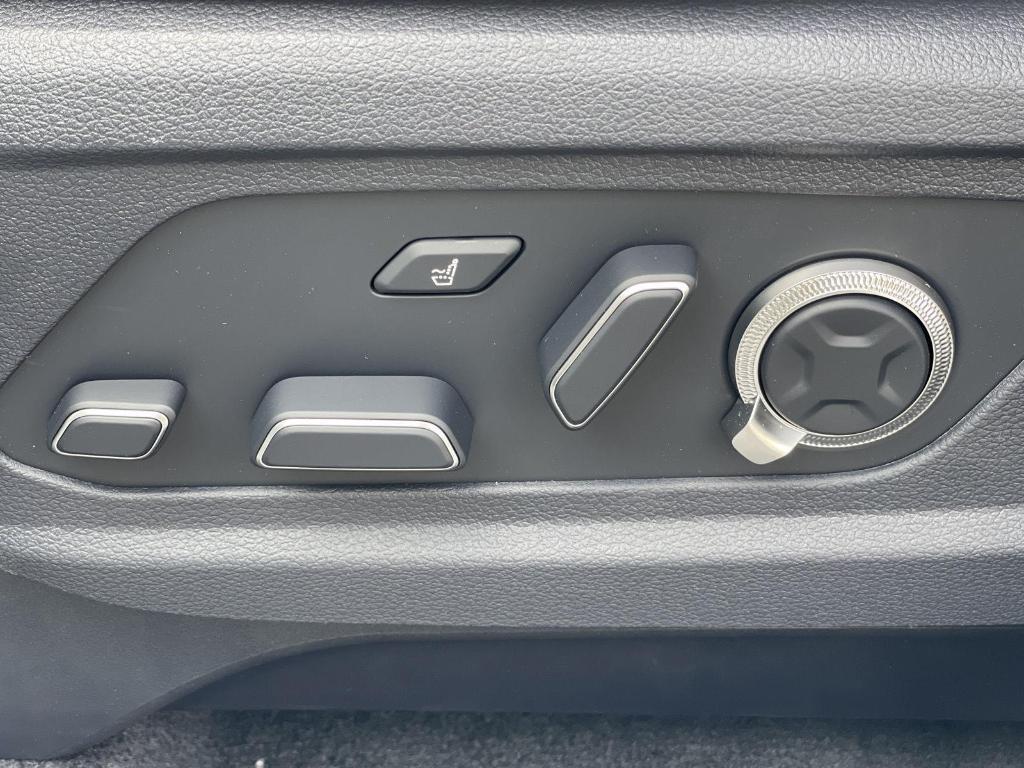 new 2025 Hyundai Palisade car, priced at $54,299