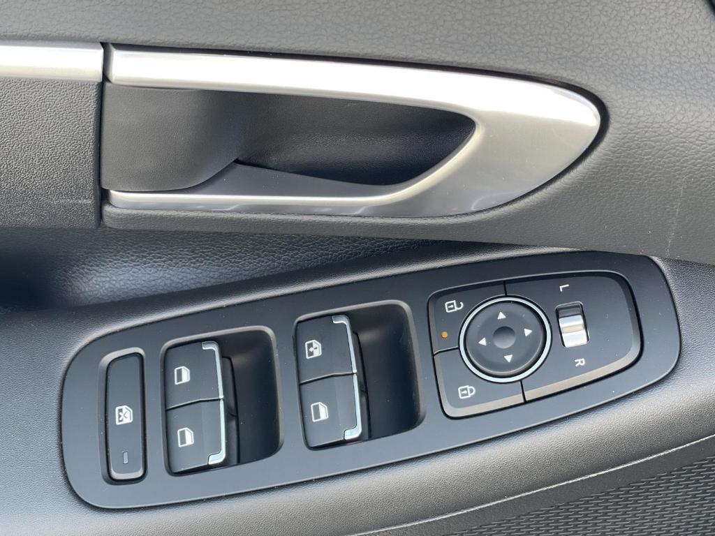new 2025 Hyundai Sonata car, priced at $27,671