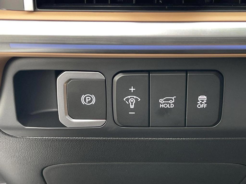 new 2026 Hyundai SANTA FE HEV car, priced at $52,096