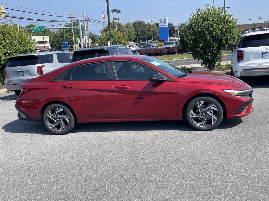 new 2025 Hyundai Elantra car, priced at $24,923