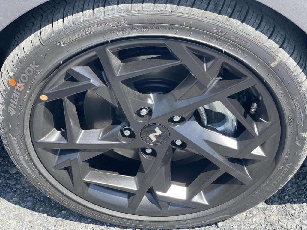 new 2025 Hyundai Elantra car, priced at $29,801