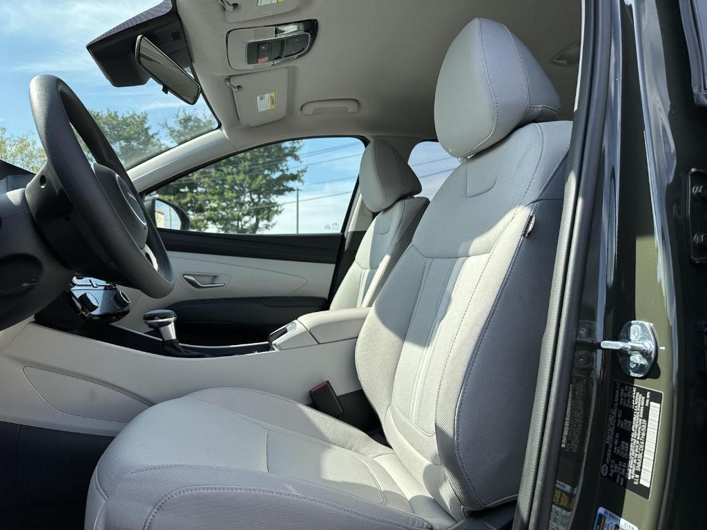 new 2026 Hyundai Tucson car, priced at $33,818