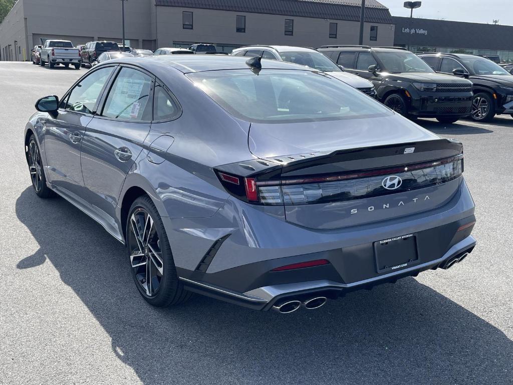 new 2025 Hyundai Sonata car, priced at $35,904