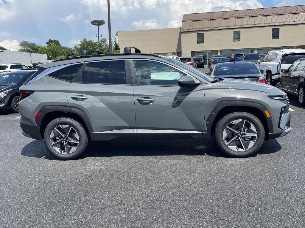 new 2025 Hyundai Tucson car, priced at $33,462