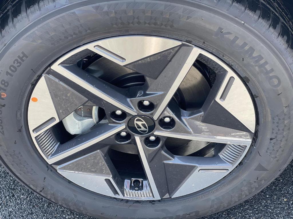new 2025 Hyundai Tucson car, priced at $33,462
