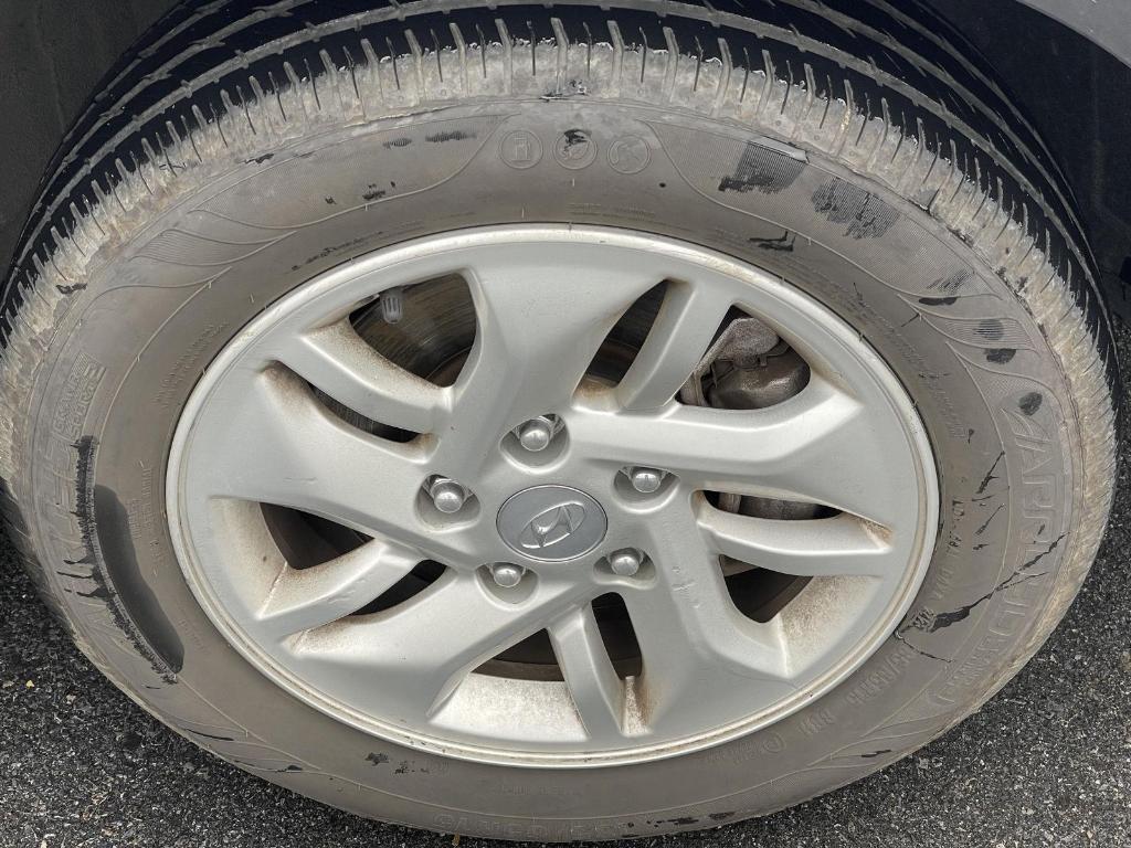 used 2023 Hyundai Venue car, priced at $18,995