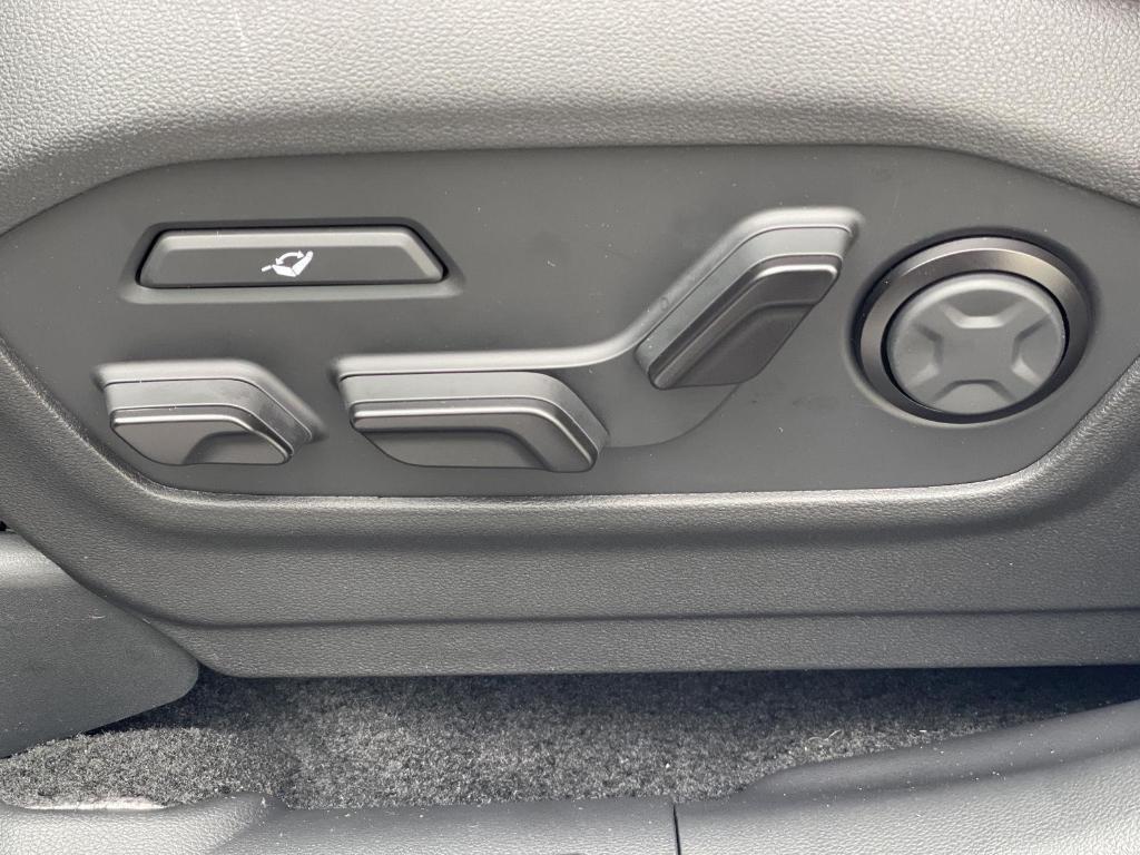 new 2026 Hyundai SANTA FE HEV car, priced at $52,243