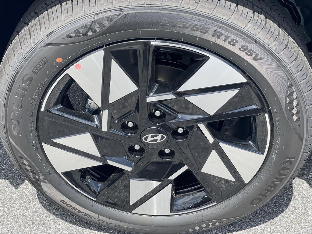 new 2025 Hyundai Kona car, priced at $28,808
