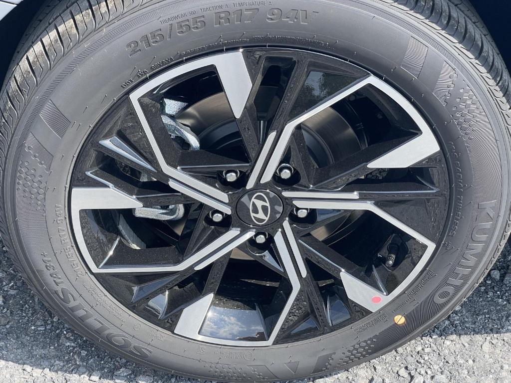 new 2025 Hyundai Sonata car, priced at $30,271