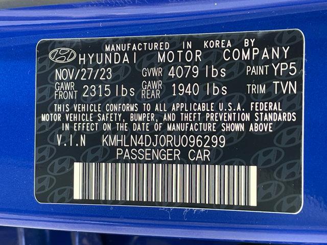 new 2024 Hyundai Elantra HEV car, priced at $31,075