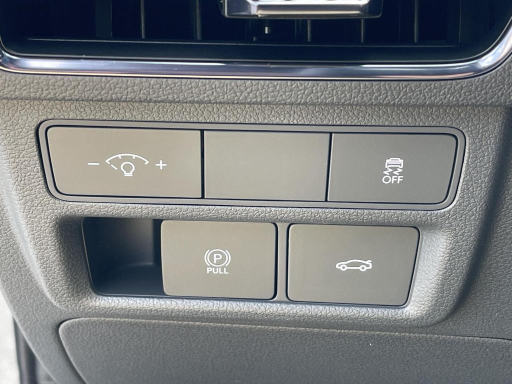 new 2025 Hyundai Sonata car, priced at $36,034