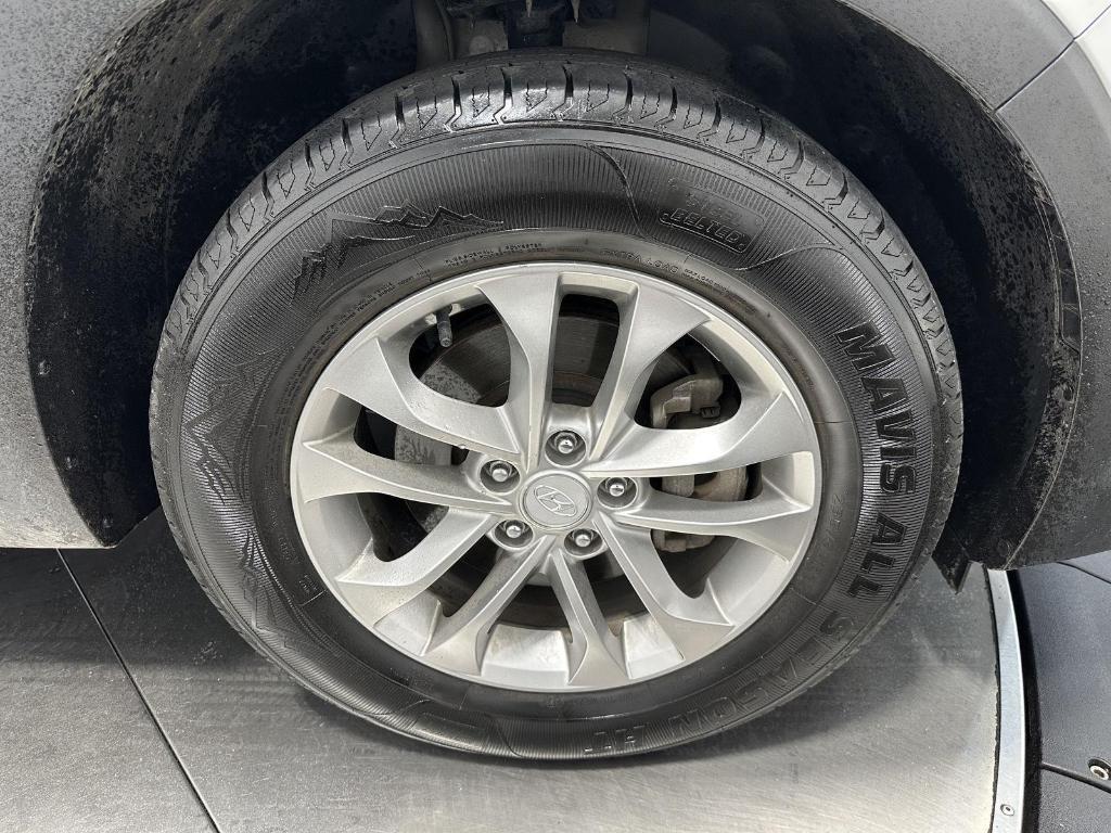 used 2020 Hyundai Santa Fe car, priced at $14,595