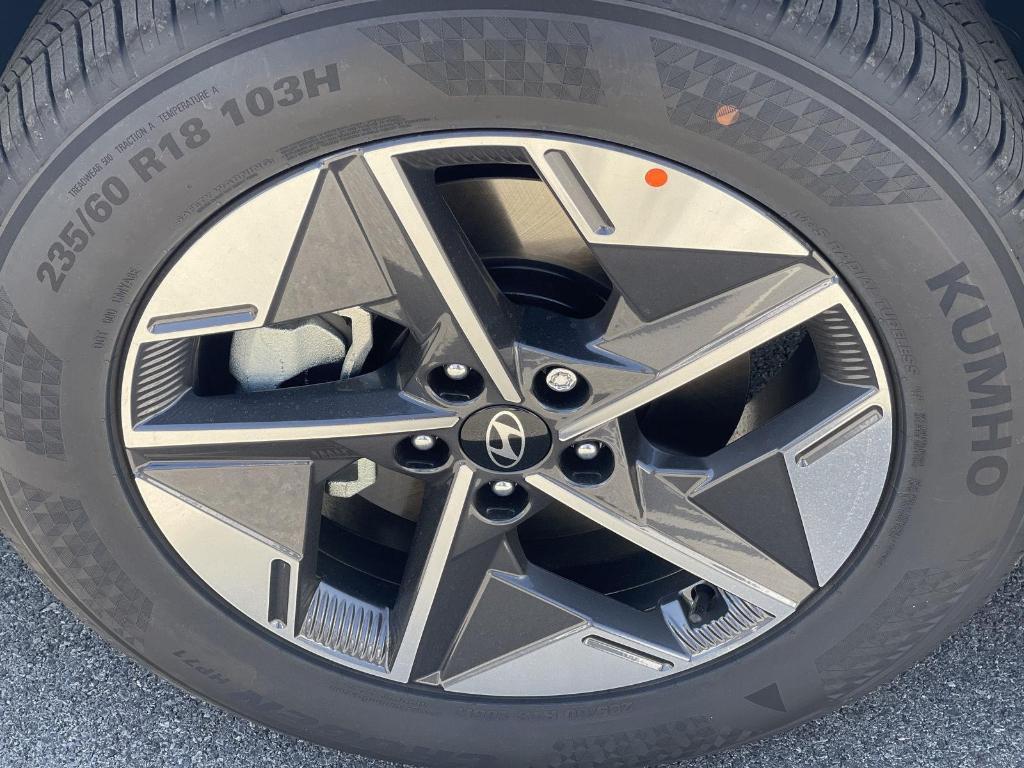 new 2025 Hyundai Tucson car, priced at $33,351