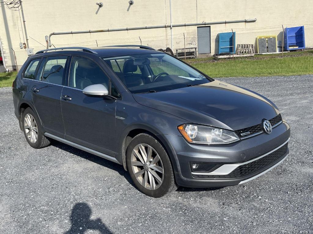 used 2017 Volkswagen Golf Alltrack car, priced at $14,995
