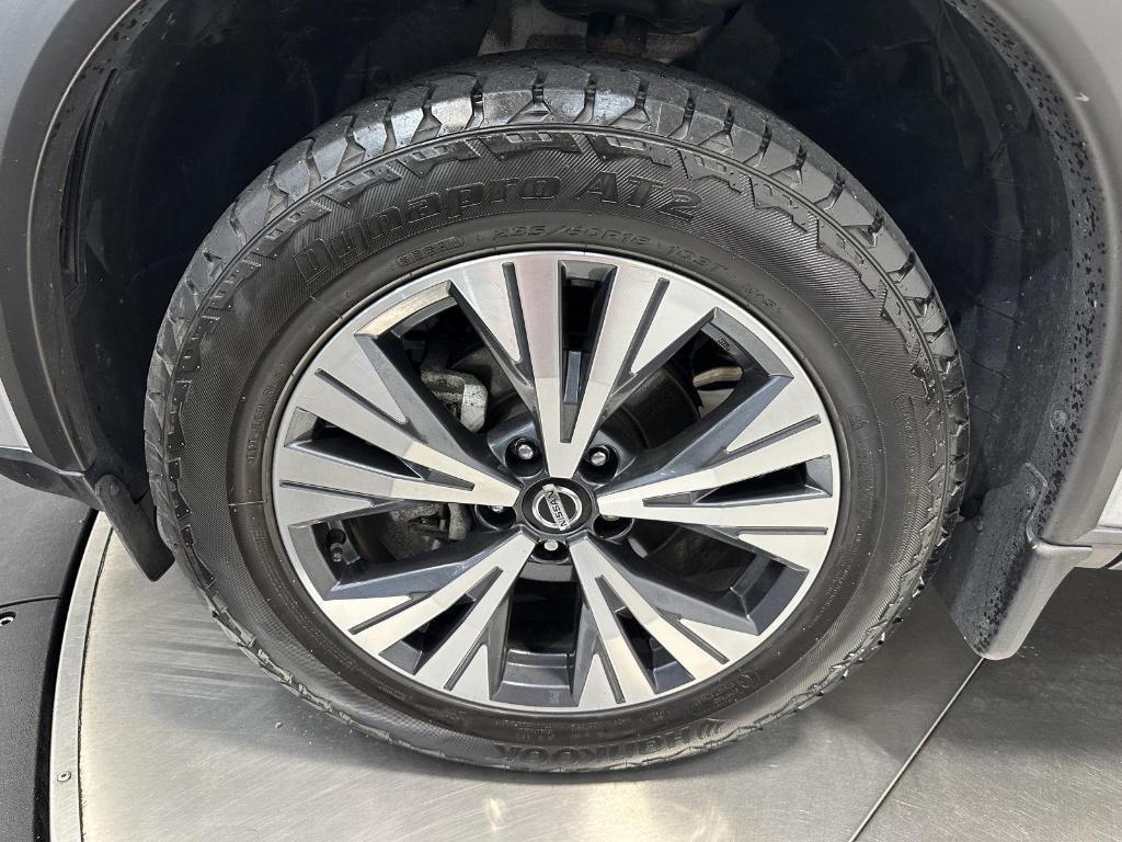 used 2021 Nissan Rogue car, priced at $22,995
