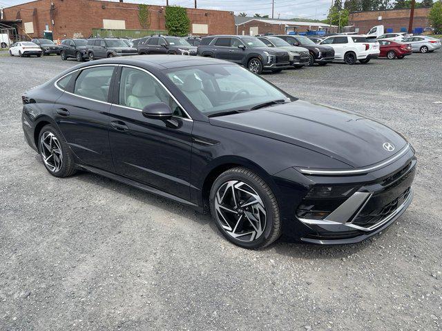 new 2024 Hyundai Sonata car, priced at $32,260