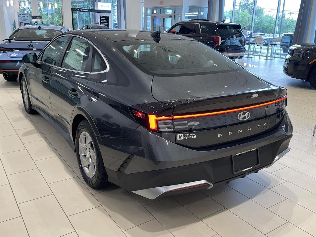 new 2025 Hyundai Sonata car, priced at $27,679