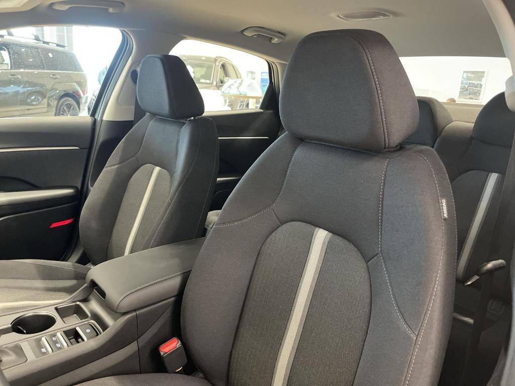 new 2025 Hyundai Sonata car, priced at $27,679