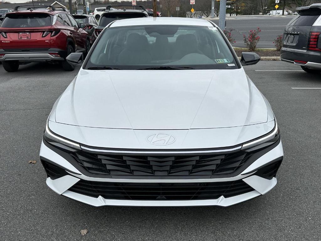new 2026 Hyundai ELANTRA HEV car, priced at $29,221