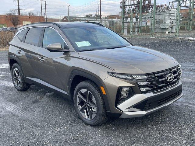 new 2025 Hyundai Tucson Hybrid car, priced at $38,315