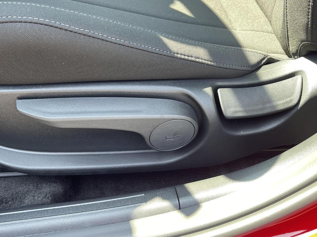 new 2025 Hyundai Elantra car, priced at $24,948