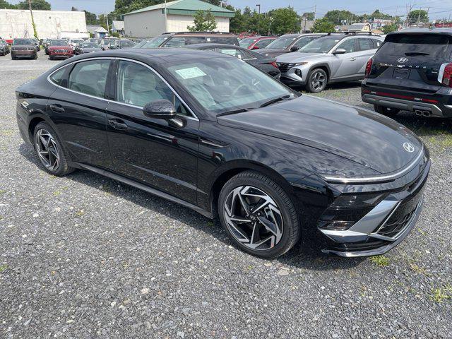 new 2024 Hyundai Sonata car, priced at $32,265