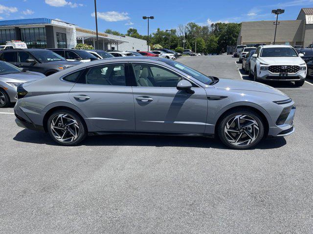 new 2024 Hyundai Sonata car, priced at $32,265