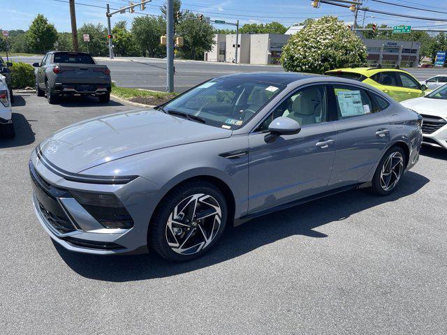 new 2024 Hyundai Sonata car, priced at $32,265