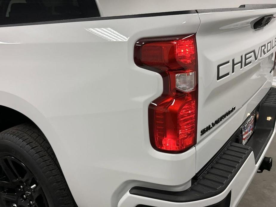 new 2024 Chevrolet Silverado 1500 car, priced at $45,492