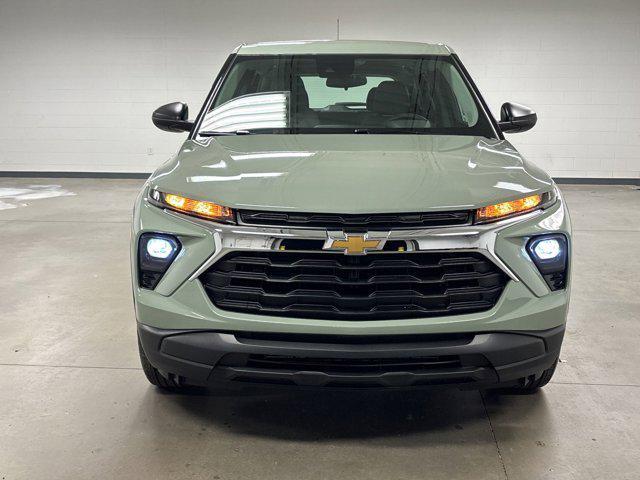 new 2025 Chevrolet TrailBlazer car, priced at $24,181