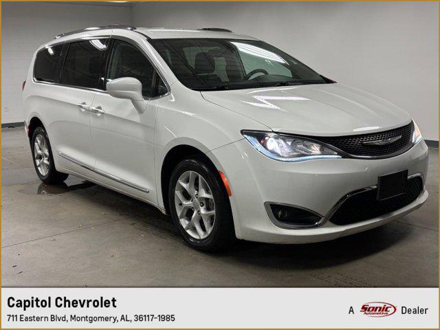 used 2017 Chrysler Pacifica car, priced at $13,498