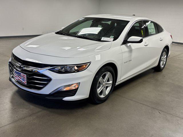 new 2025 Chevrolet Malibu car, priced at $26,511
