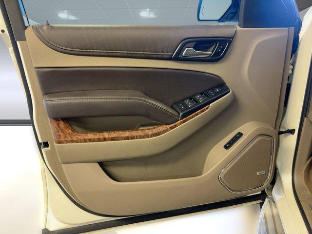 used 2015 Chevrolet Suburban car, priced at $9,999