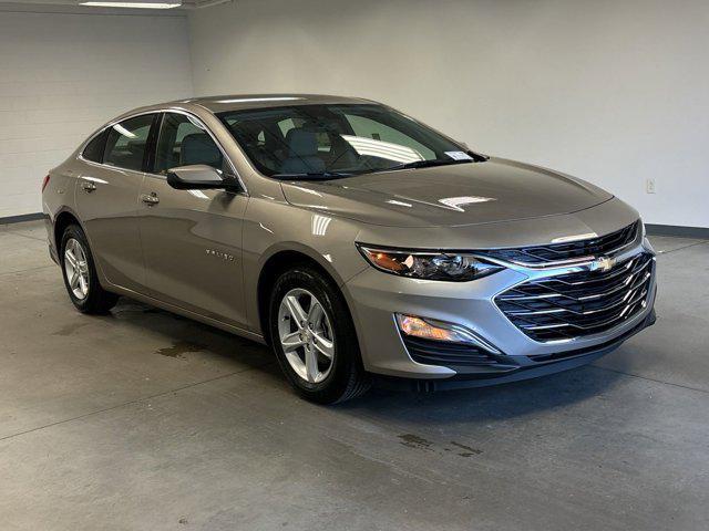 new 2025 Chevrolet Malibu car, priced at $25,992