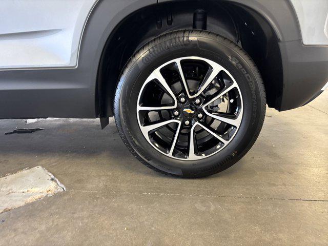 new 2026 Chevrolet TrailBlazer car, priced at $27,921