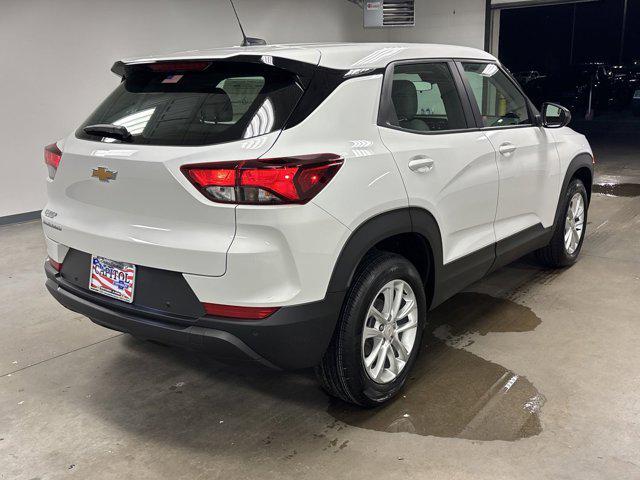 new 2025 Chevrolet TrailBlazer car, priced at $23,991