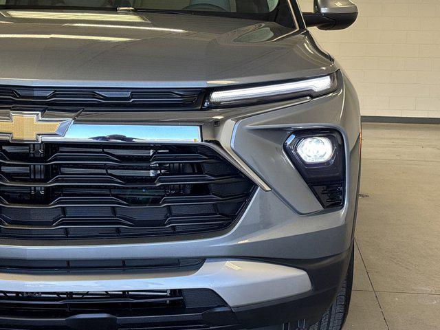 new 2026 Chevrolet TrailBlazer car, priced at $27,921