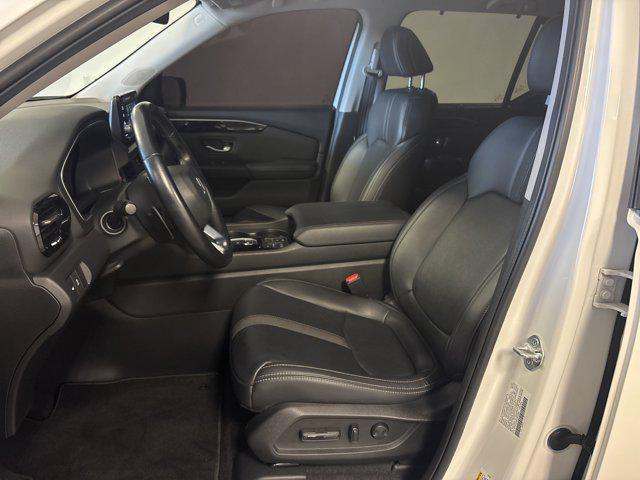 used 2023 Honda Pilot car, priced at $38,499