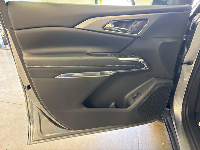 new 2025 Chevrolet Traverse car, priced at $42,691