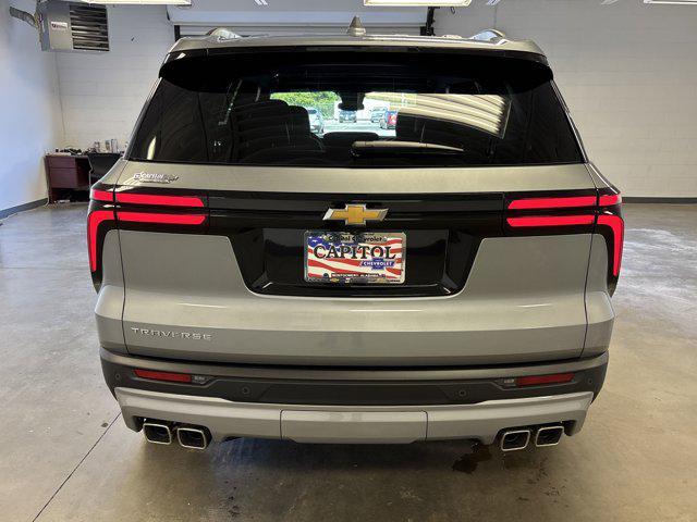 new 2025 Chevrolet Traverse car, priced at $42,691