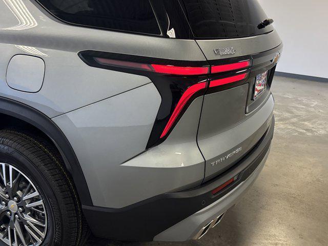 new 2025 Chevrolet Traverse car, priced at $42,691