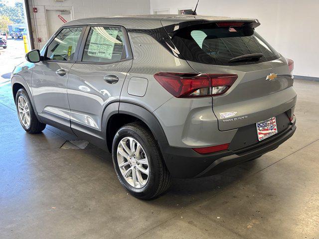 new 2025 Chevrolet TrailBlazer car, priced at $23,892