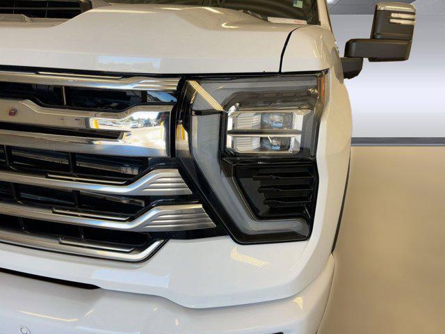 used 2024 Chevrolet Silverado 2500 car, priced at $70,998