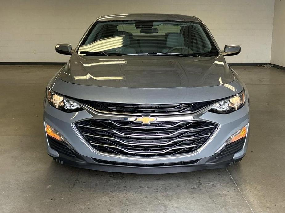 new 2025 Chevrolet Malibu car, priced at $26,092