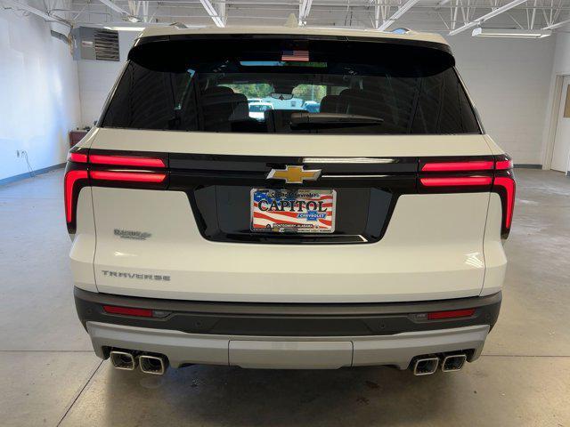 new 2026 Chevrolet Traverse car, priced at $45,841